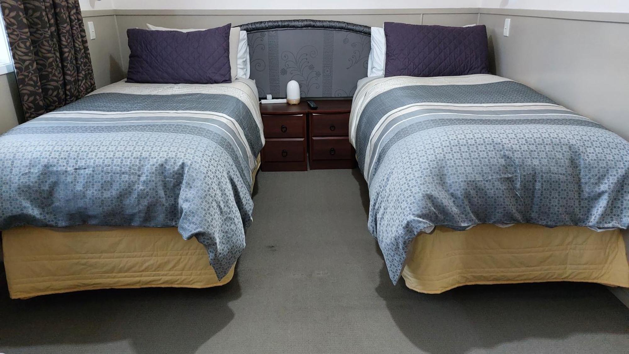 Bed And Breakfast Happy Home Taupo Accommodation Eksteriør billede